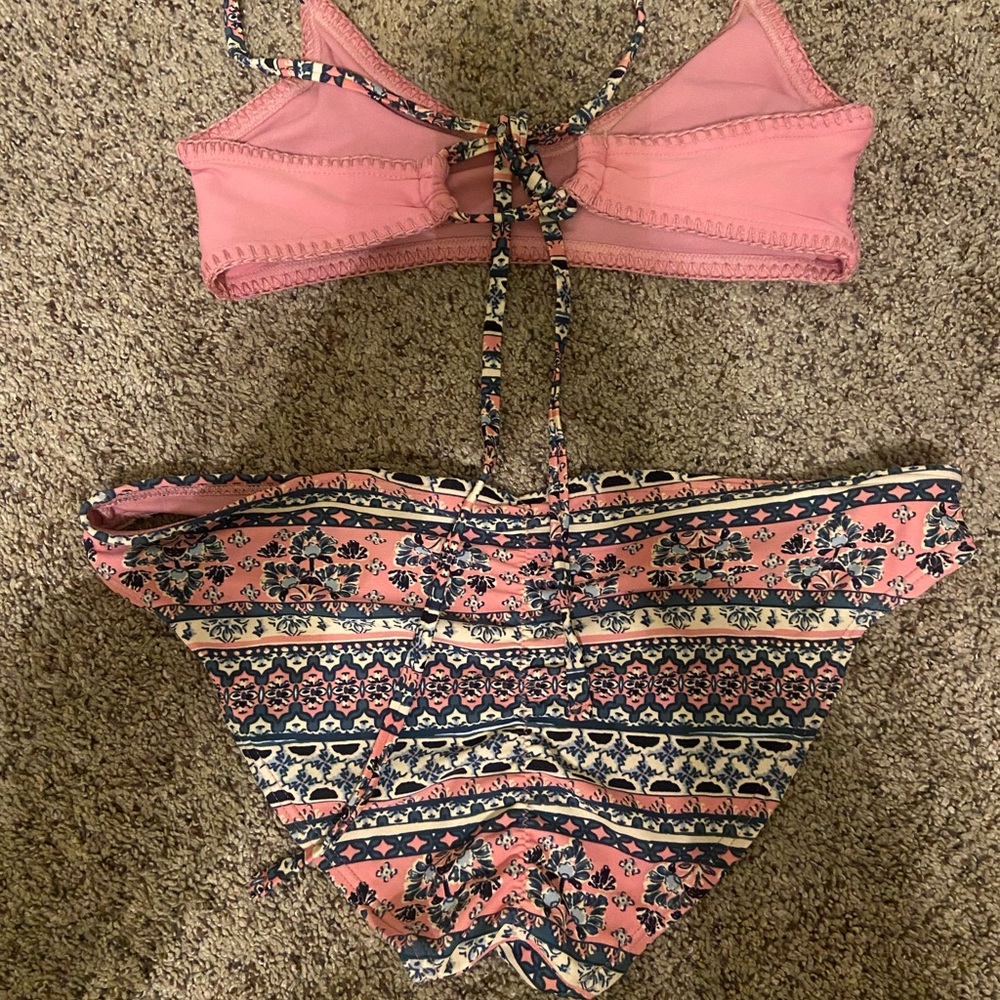 Target Bikini - Picture 2 of 3